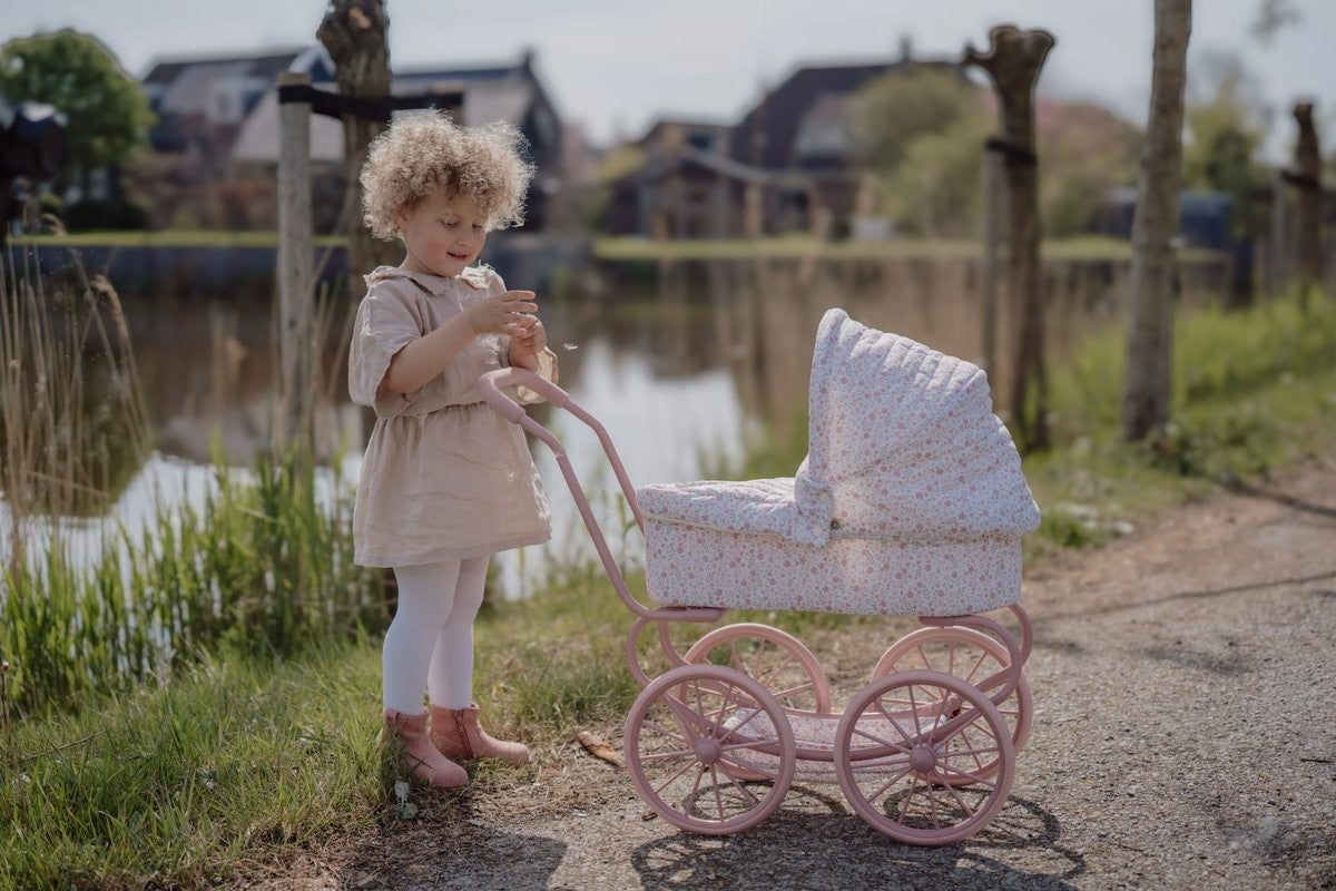 Carrito con capazo muñecas metal flores - Little Dutch