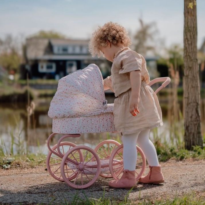 Carrito con capazo muñecas metal flores - Little Dutch