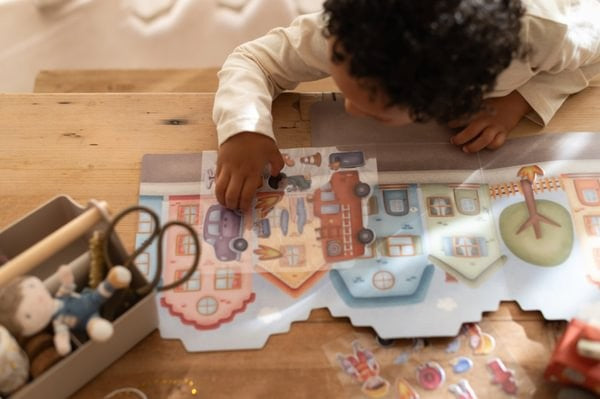 Libro pegatin crea tu historia bomberos - Little Dutch